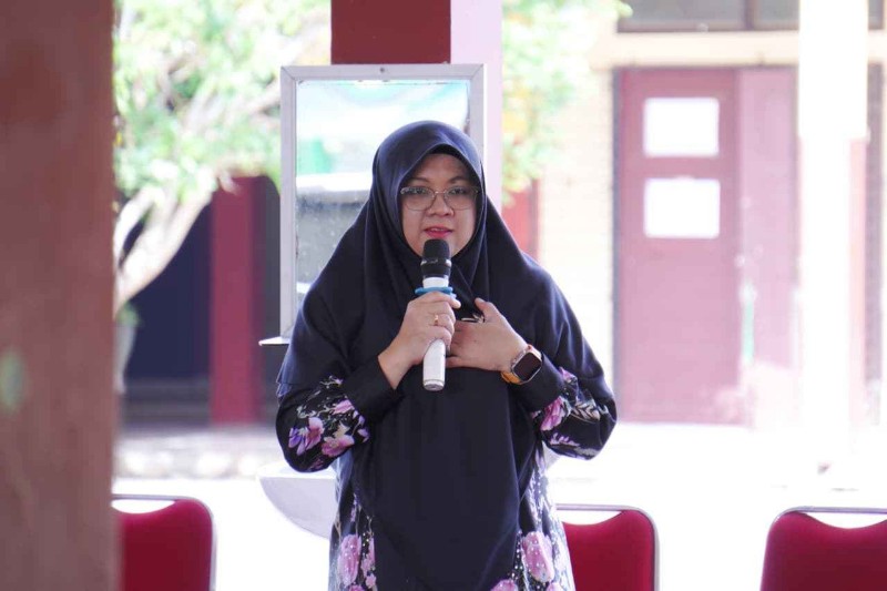 Doa, Air Mata, dan Harapan: Bupati Afni Dampingi Siswa SMP Islamic Center Siak Pulihkan Trauma