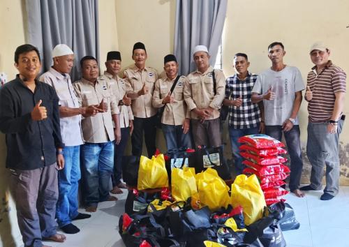 Realisasikan Program Tahunan, AWAM Kembali Salurkan Puluhan Paket Sembako